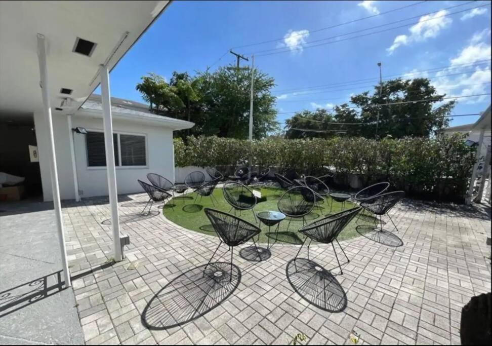 Apartamento Beautiful Apt 2/2 Near The Beach Miami Exterior foto