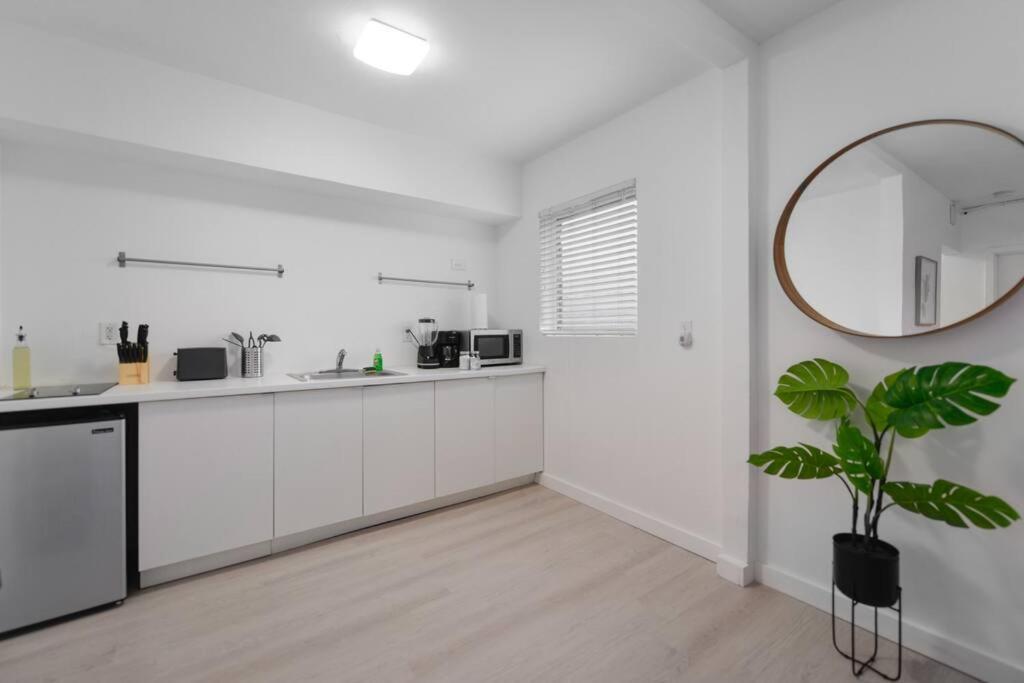 Beautiful Apt 2/2 Near The Beach Miami Exterior foto